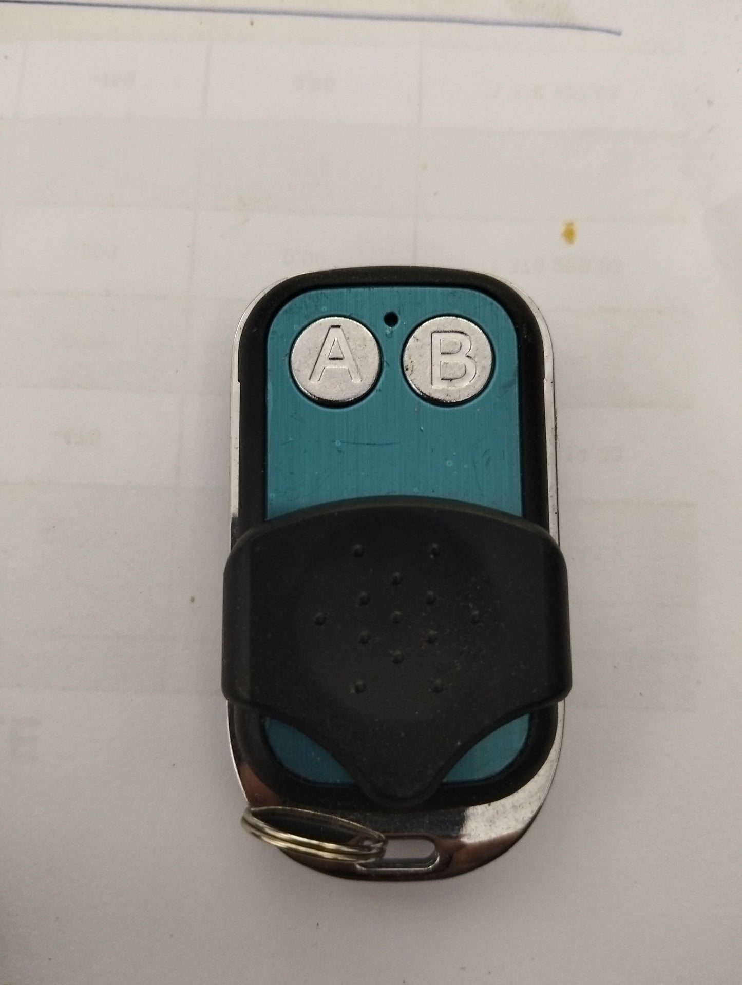 kit récepteur avec 02 télécommandes pour commandes les portes de garage,